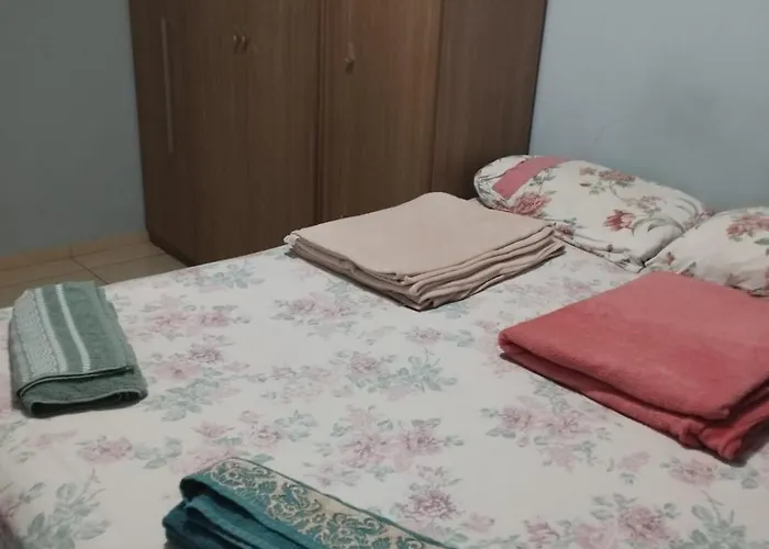 Quarto Privativo Em Apartamento Compartilhado